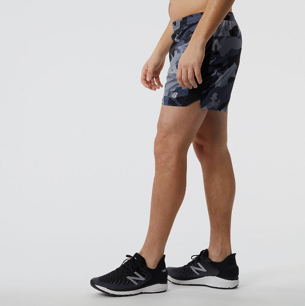 New Balance Printed Accelerate 5 Inch Short. Mens. thunder camo SPORTFIRST NAMBUCCA