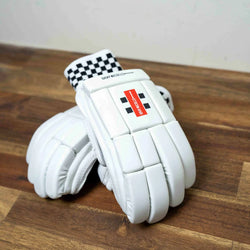 Gray-Nicolls Select Batting Gloves. RH
