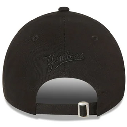 New Era 9FORTY NY Yankees, Black/Black. Adjustable - SPORTFIRST NAMBUCCA